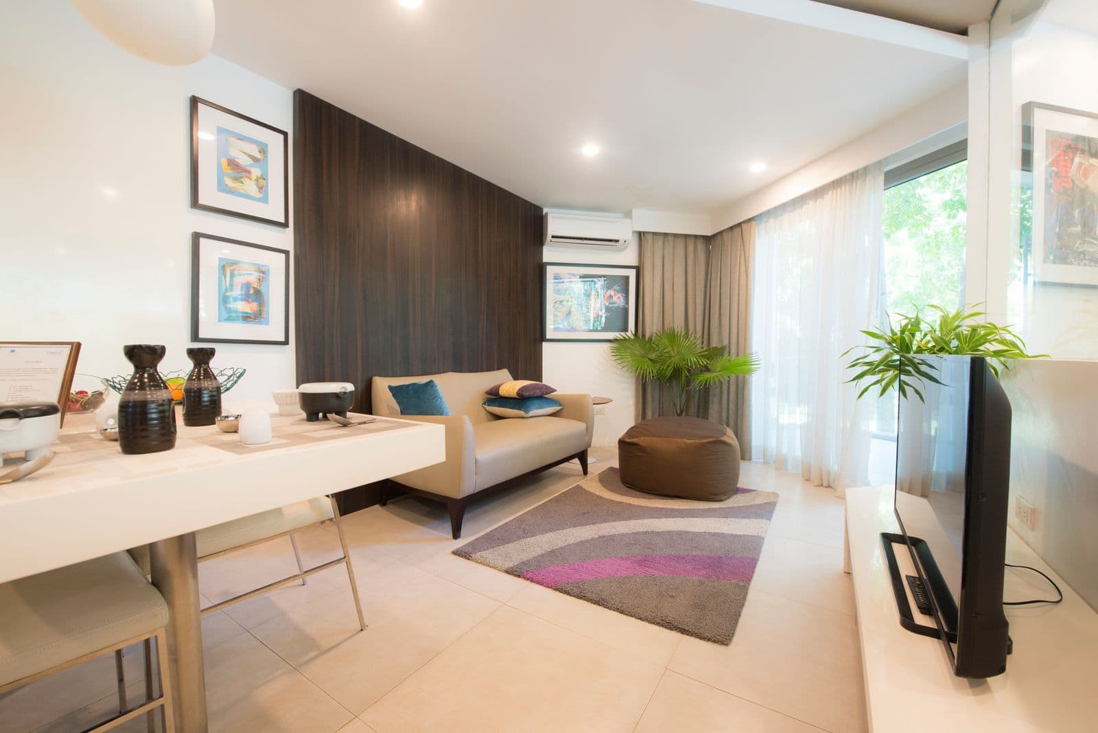 Intérieur confortable équipé d'une climatisation